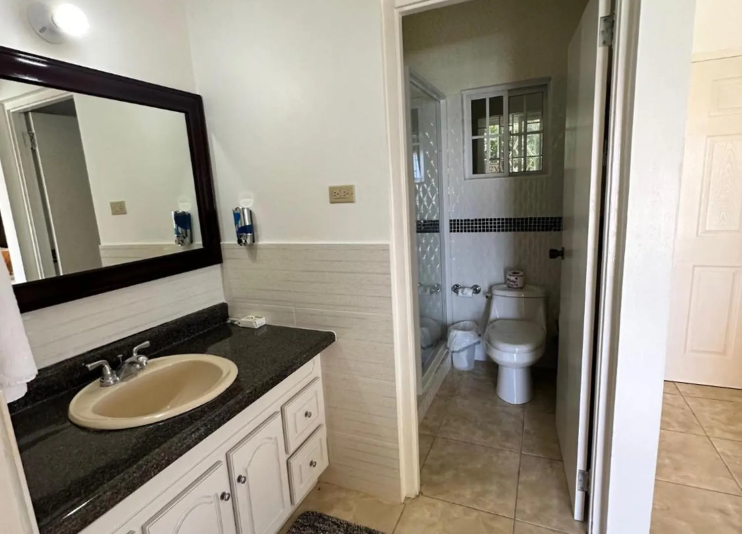 Ocean Sight Villa Montego Bay Guest house